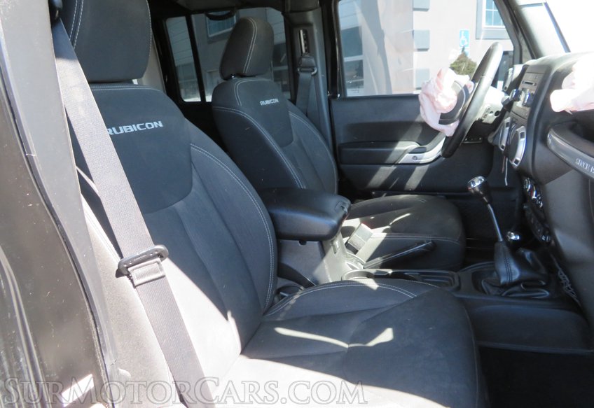 2015 Jeep Wrangler Unlimited - Image 20