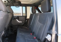 2015 Jeep Wrangler Unlimited - Image 23