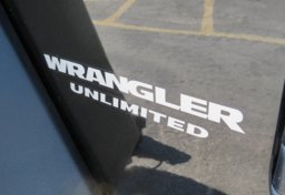 2015 Jeep Wrangler Unlimited - Image 15