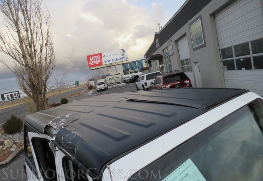 2022 Jeep Wrangler - Image 23