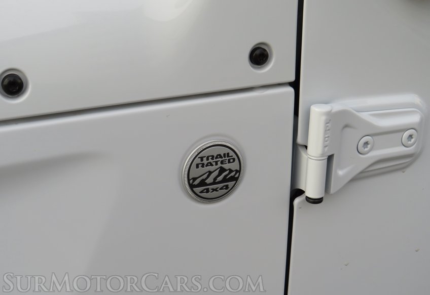 2022 Jeep Wrangler - Image 18