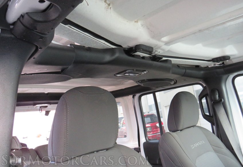 2022 Jeep Wrangler - Image 29