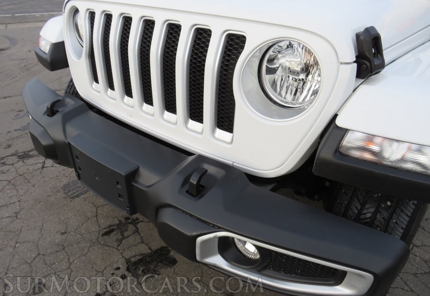 2022 Jeep Wrangler - Image 16