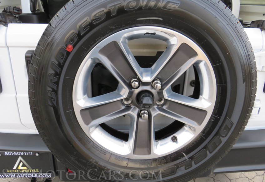 2022 Jeep Wrangler - Image 46