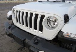 2022 Jeep Wrangler - Image 17