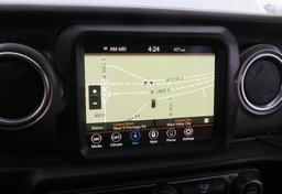 2022 Jeep Wrangler - Image 37