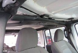 2022 Jeep Wrangler - Image 29