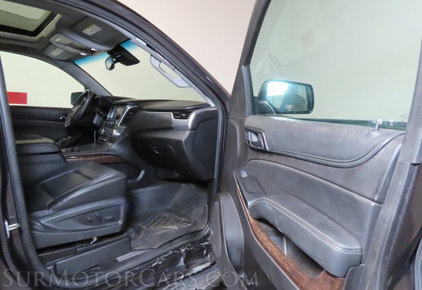 2017 Chevrolet Suburban - Image 21