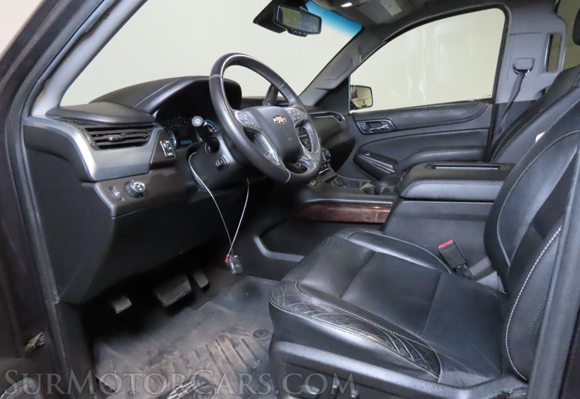 2017 Chevrolet Suburban - Image 24