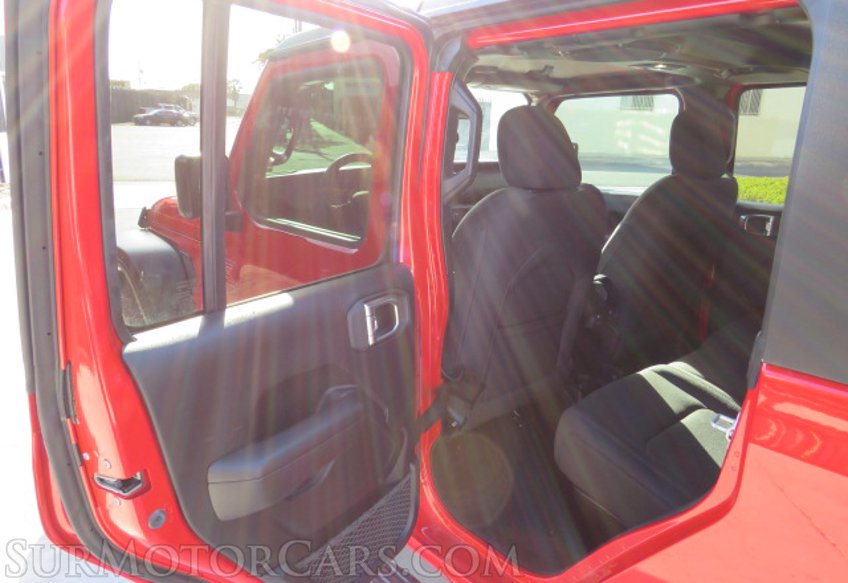 2020 Jeep Gladiator - Image 29