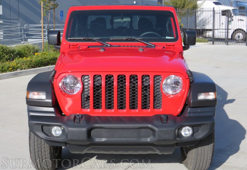 2020 Jeep Gladiator - Image 11