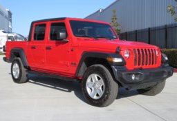 2020 Jeep Gladiator - Image 3