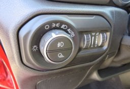 2020 Jeep Gladiator - Image 44