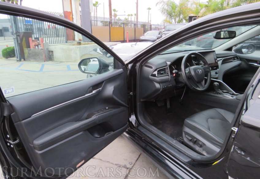 2022 Toyota Camry - Image 19