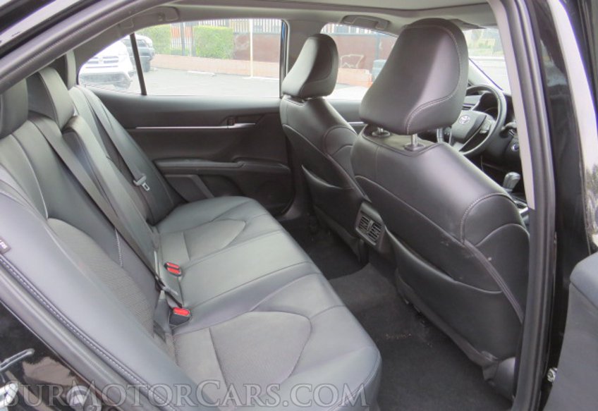 2022 Toyota Camry - Image 26