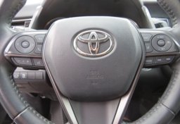 2022 Toyota Camry - Image 31