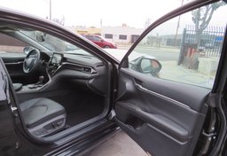 2022 Toyota Camry - Image 20