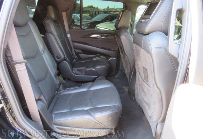 2016 Cadillac Escalade - Image 33