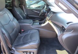 2016 Cadillac Escalade - Image 31