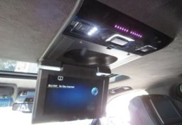 2016 Cadillac Escalade - Image 28