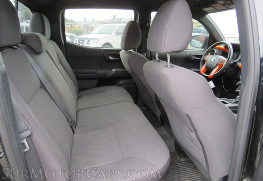 2019 Toyota Tacoma 4WD - Image 29