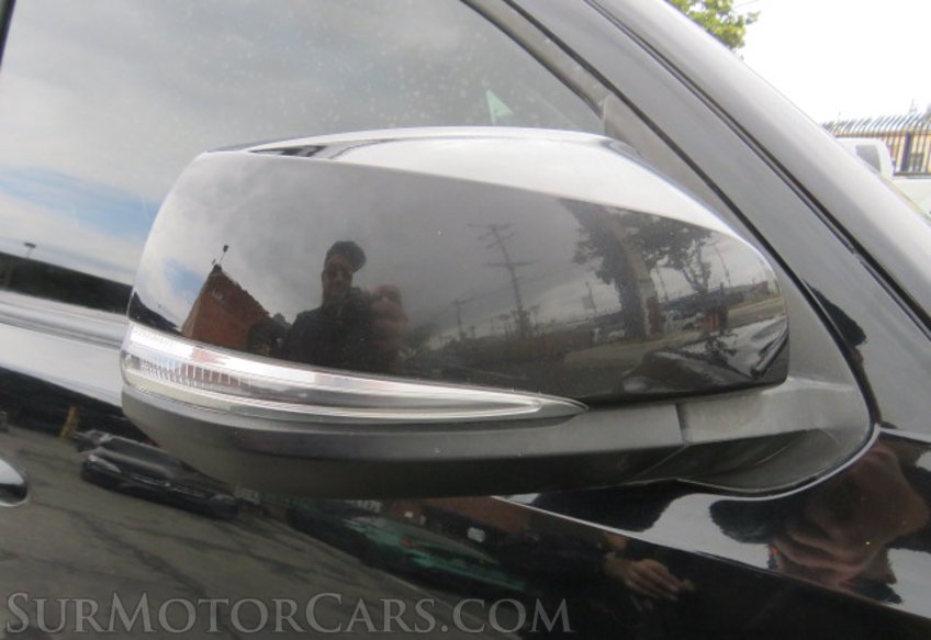 2019 Toyota Tacoma 4WD - Image 17