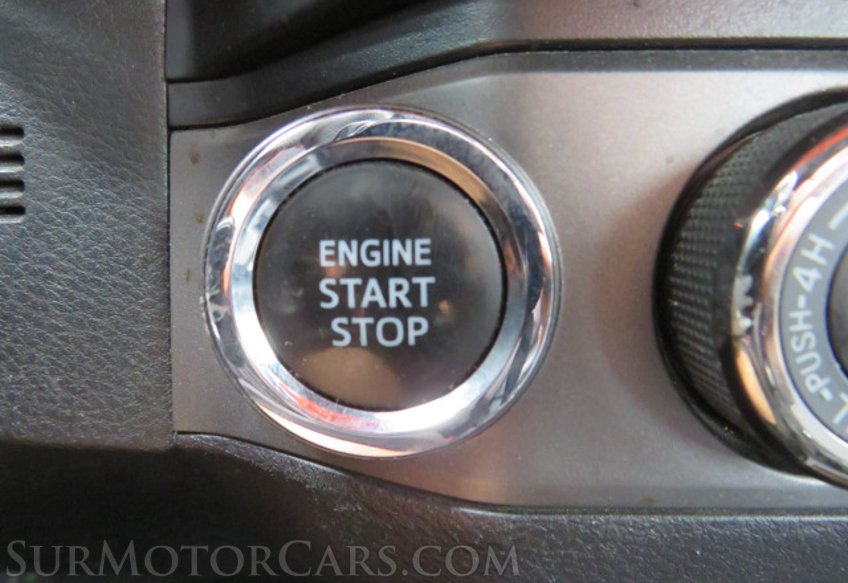 2019 Toyota Tacoma 4WD - Image 43