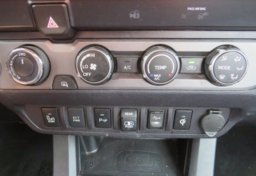 2019 Toyota Tacoma 4WD - Image 36