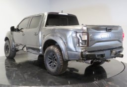 2018 Ford F-150 - Image 10