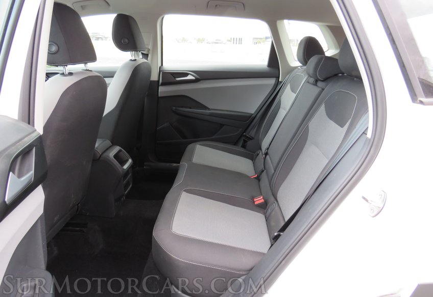 2022 Volkswagen Taos - Image 30