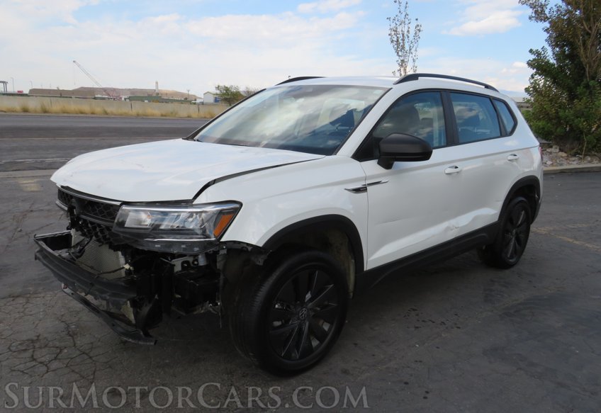 2022 Volkswagen Taos - Image 3