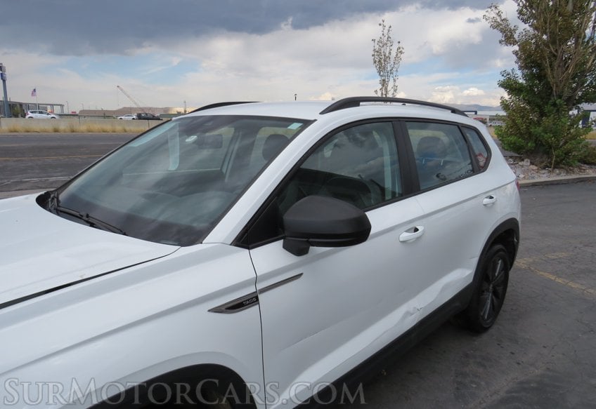 2022 Volkswagen Taos - Image 12