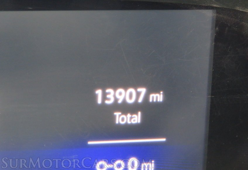 2022 Volkswagen Taos - Image 41