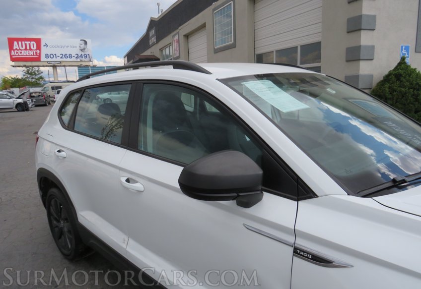 2022 Volkswagen Taos - Image 22