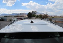 2022 Volkswagen Taos - Image 15