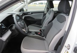 2022 Volkswagen Taos - Image 28