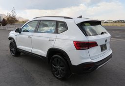 2022 Volkswagen Taos - Image 6