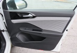 2022 Volkswagen Taos - Image 53