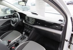 2022 Volkswagen Taos - Image 27