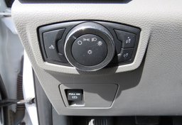 2018 Ford F-150 - Image 34