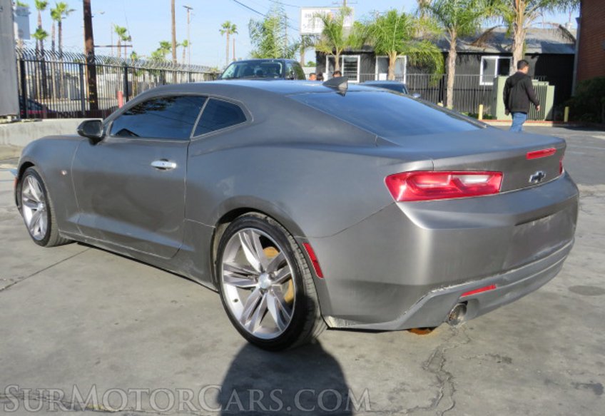 2018 Chevrolet Camaro - Image 5