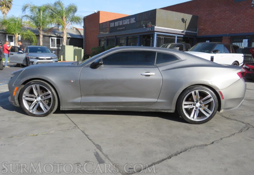 2018 Chevrolet Camaro - Image 10