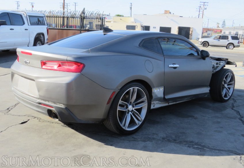 2018 Chevrolet Camaro - Image 6