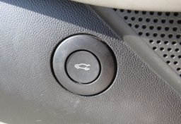 2018 Chevrolet Camaro - Image 36