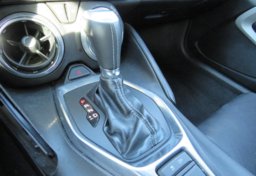 2018 Chevrolet Camaro - Image 34