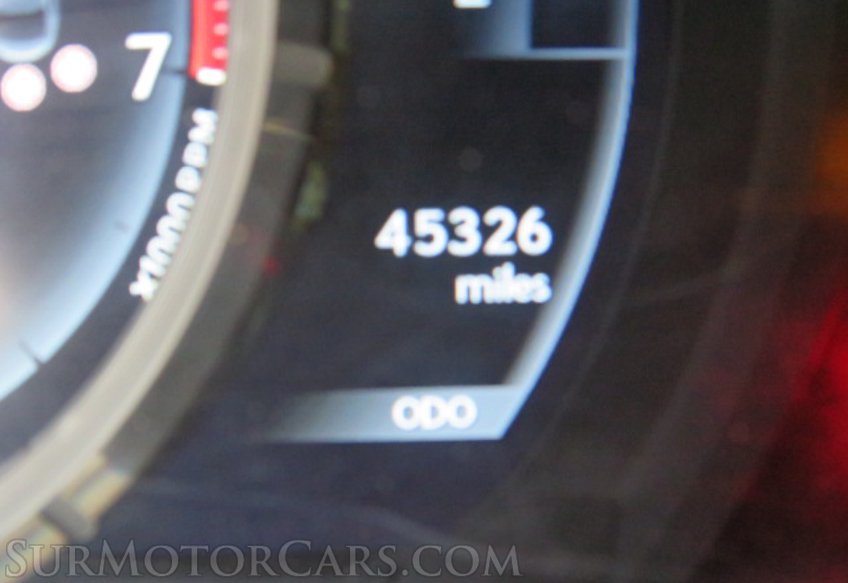 2017 Lexus RC - Image 25