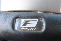 2017 Lexus RC - Image 34