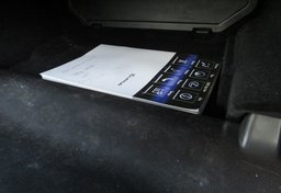 2017 Lexus RC - Image 41