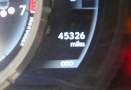 2017 Lexus RC - Image 25