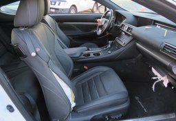 2017 Lexus RC - Image 22